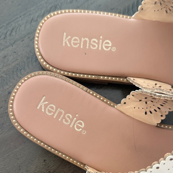 Kensie 9 Women's Monna White Cutout Sandals - Picture 3 of 7